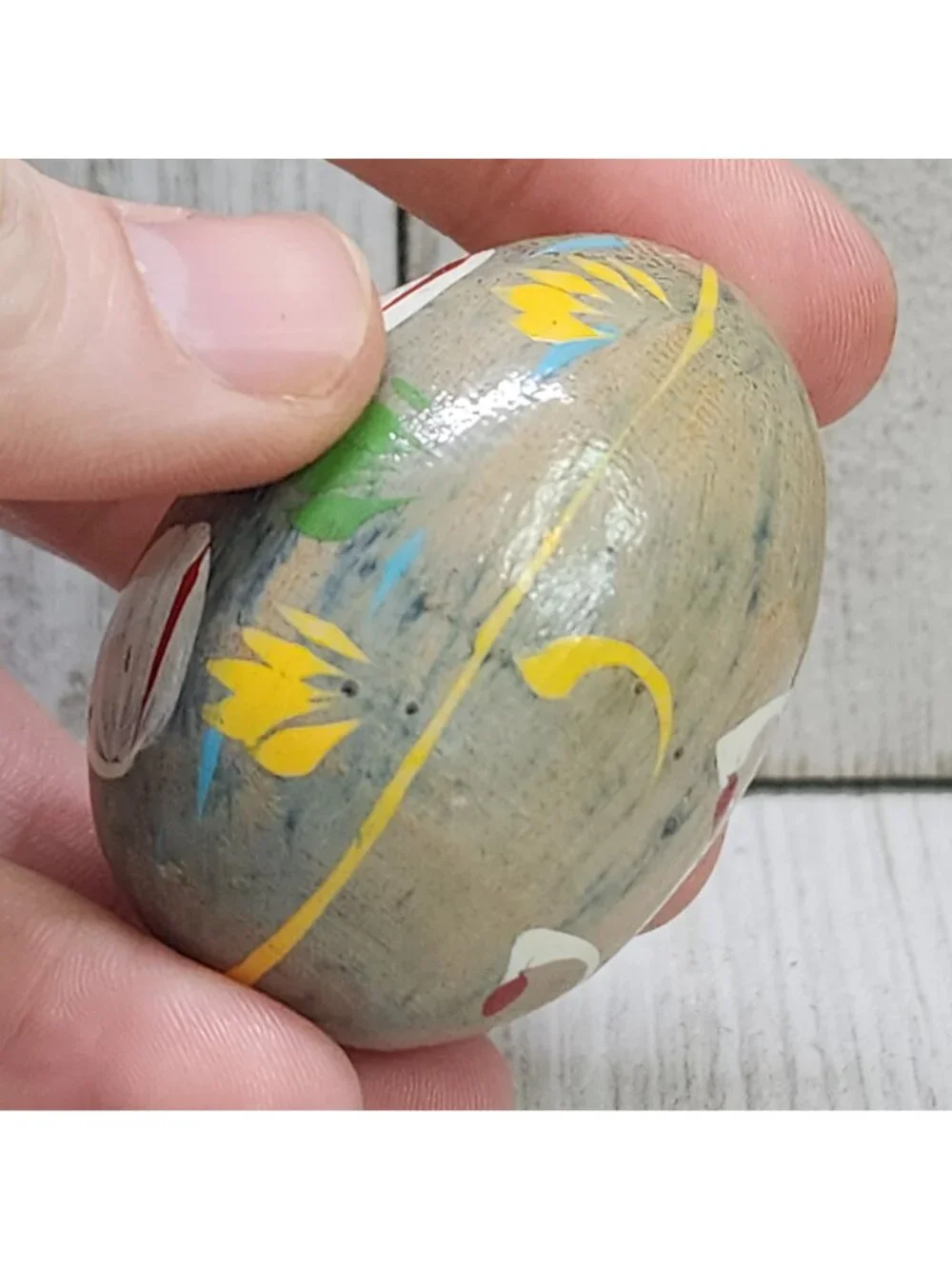 Painted Swan Wooden Egg Shaped Paperweight Home Art Decorative Collectible Vtg